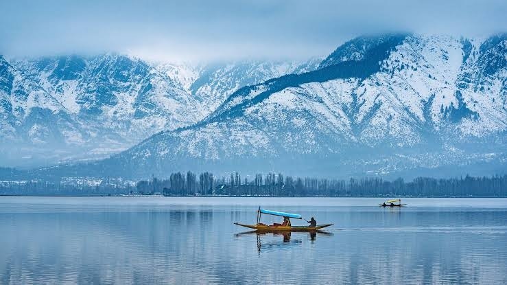 Kashmir Tour package for Family